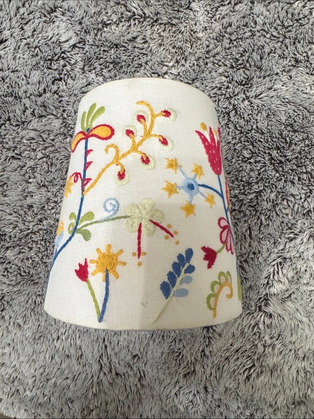 IKEA Alfhild Fägel White Embroidered Folk Art Lampshade Floral Bird 6” Height